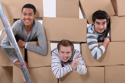 Packing and loading for a flat move in South Kensington