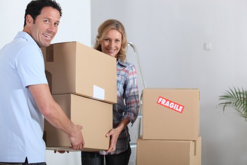 South Kensington moving team preparing for a relocation near elegant London properties